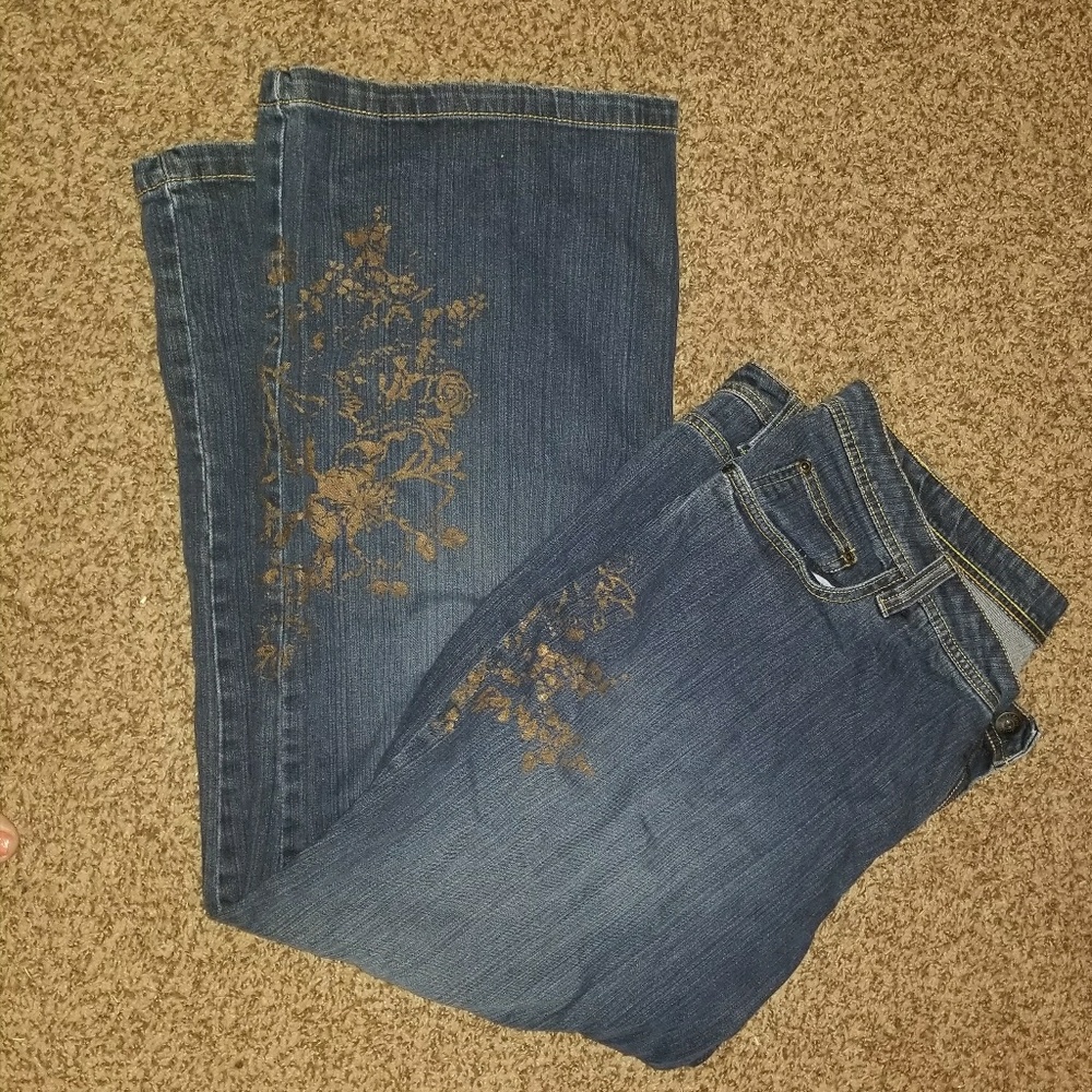 Stretchy Plus size jeans